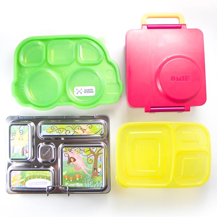 Spread of the best bento boxes in a grid for kids. 